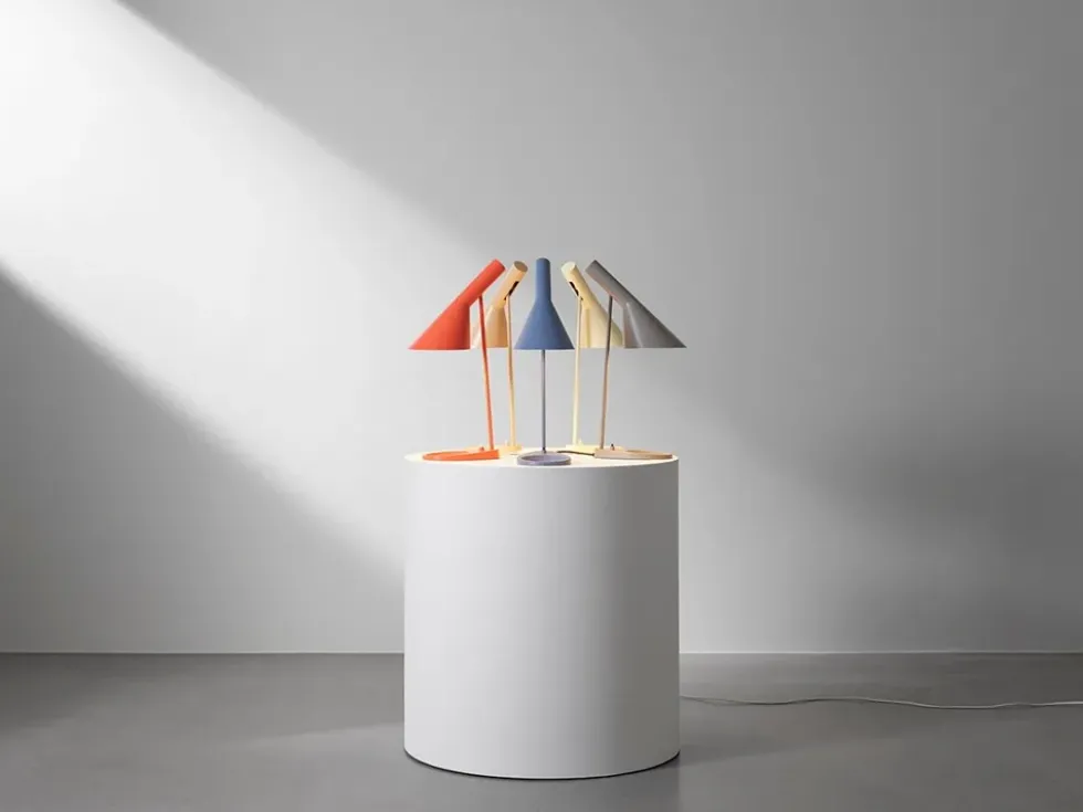 AJ bordlampe, sand