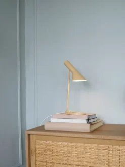 AJ Mini bordlampe, sand