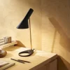 AJ Mini bordlampe, sort/messing