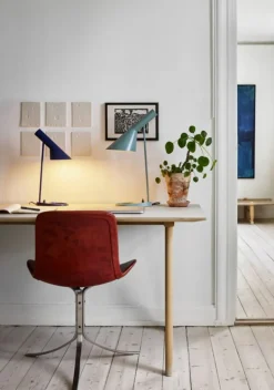 AJ Mini bordlampe V3, poleret stål