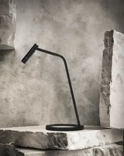ANTIDARK T1 bordlampe, sort