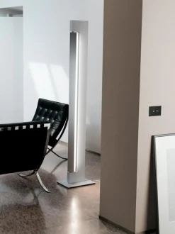 Ara Led gulvlampe, poleret antrasit