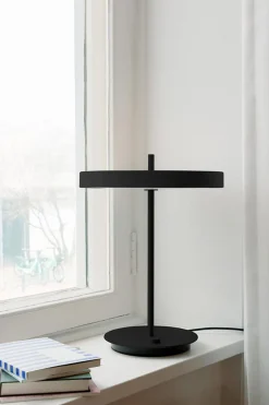 Asteria bordlampe m/USB, sort