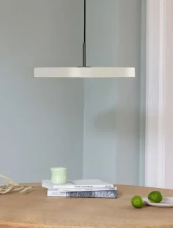 Asteria medium pendel, pearl hvid/sort