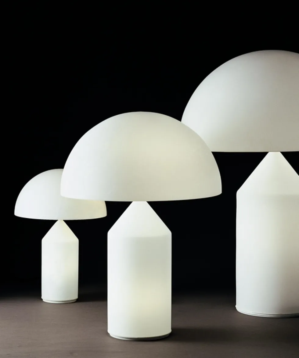 Atollo 235 bordlampe, opal