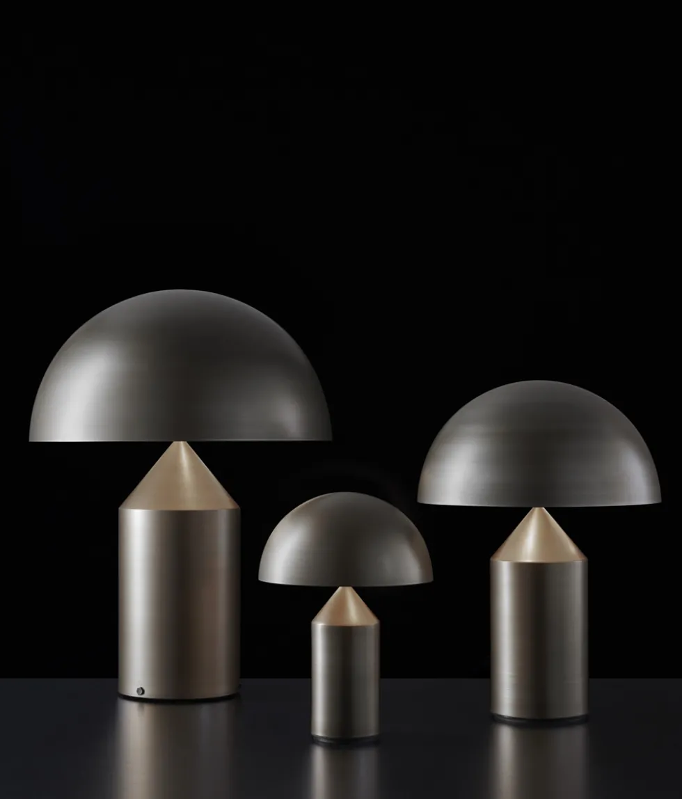Atollo 239 bordlampe, satin bronze