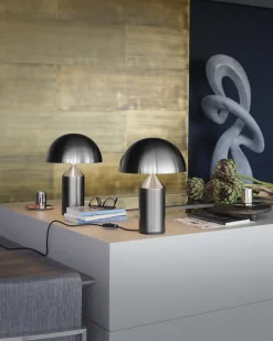 Atollo 238 bordlampe, satin sort nikkel
