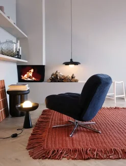 Ava bordlampe med glaskuppel, sort