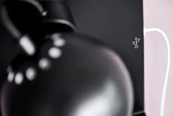 Ball væglampe m/USB, mat sort