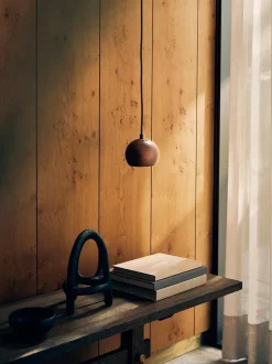 Ball Wood pendel Ø12, valnød