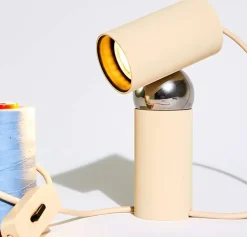 Bilboquet bordlampe, linen