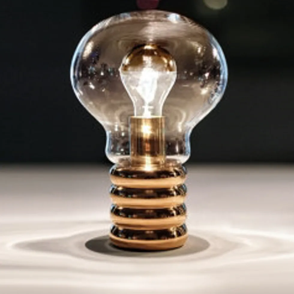 Bulb bordlampe, messing