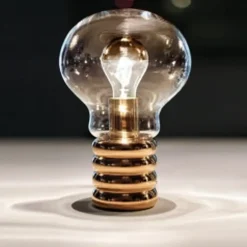Bulb bordlampe, messing