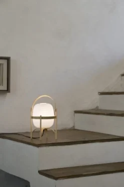 Cestita bordlampe m/skærm i glas