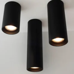CPH Tubelight 18-7, sort