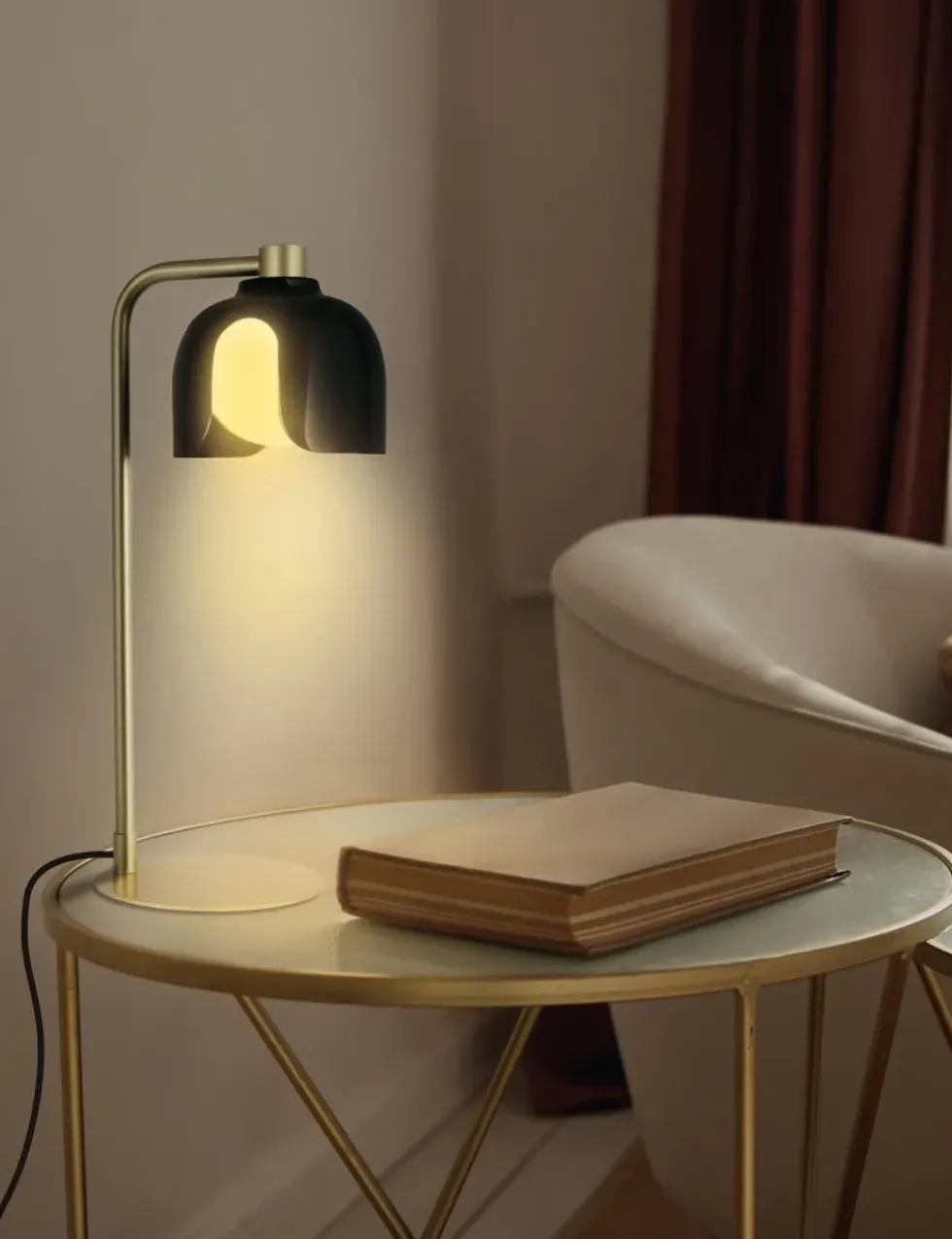 Decor Corolle bordlampe, sort/guld