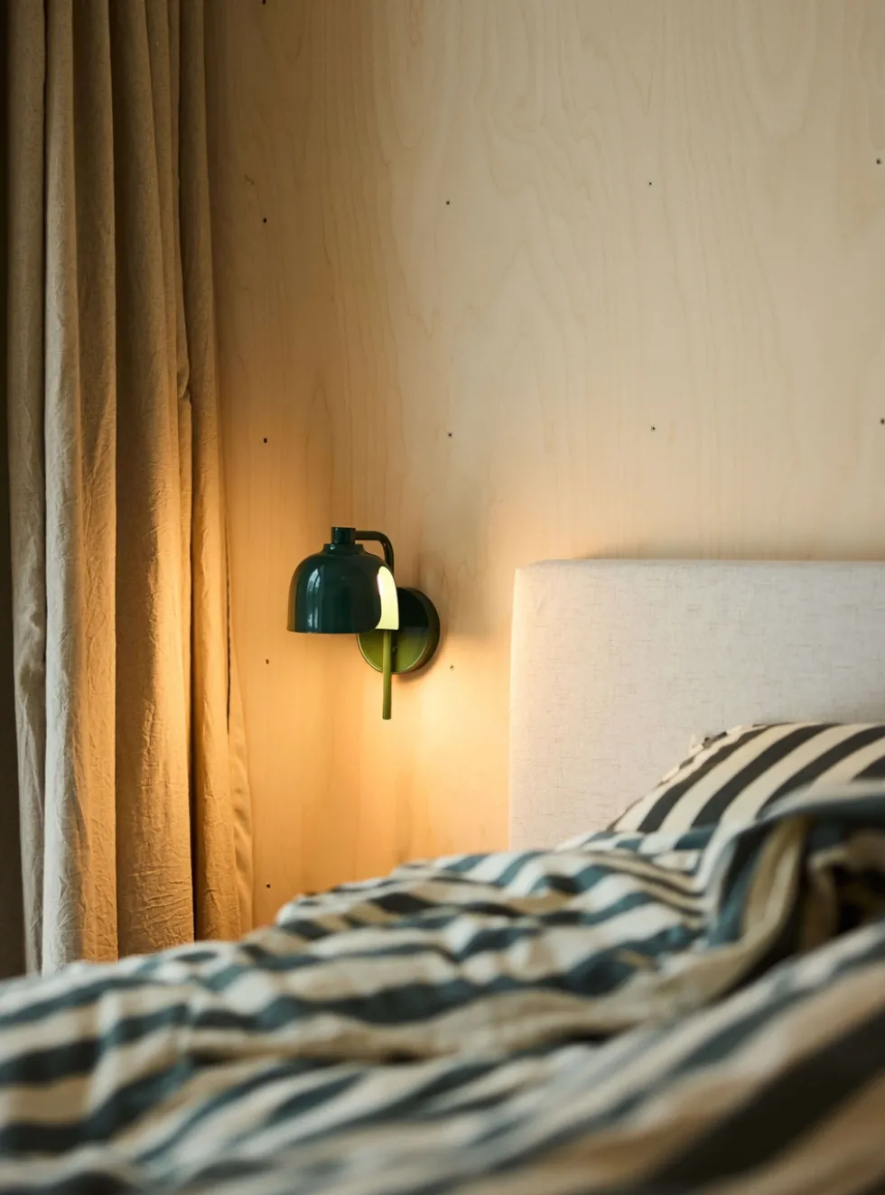Decor Corolle væglampe, grøn