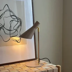 DL12 mini bordlampe, beige/messing