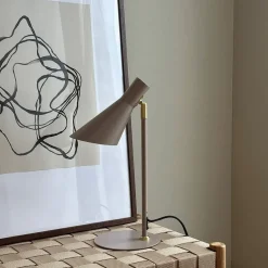DL12 mini bordlampe, beige/messing