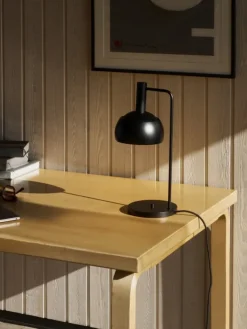 FJ Elements bordlampe, sort