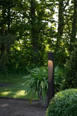 Flindt lav garden pullert fodplade, sort