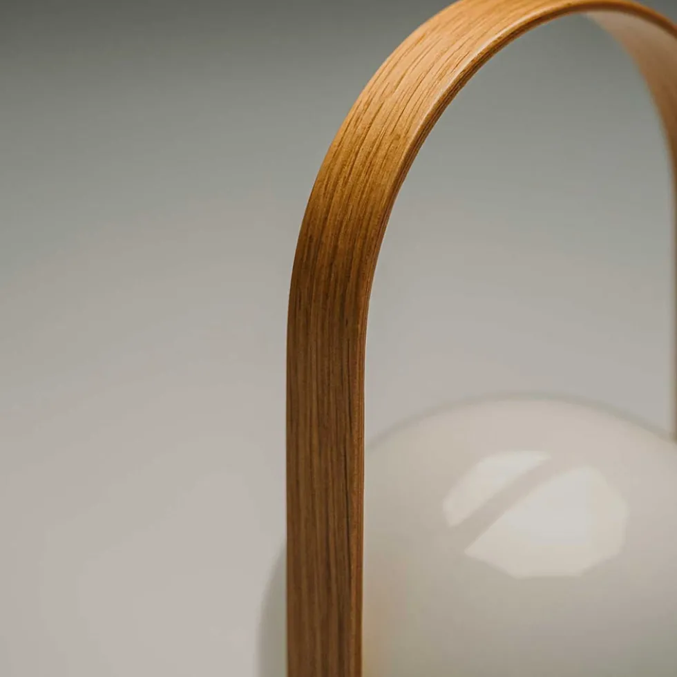 FollowMe Glossy batterilampe / bordlampe, hvid