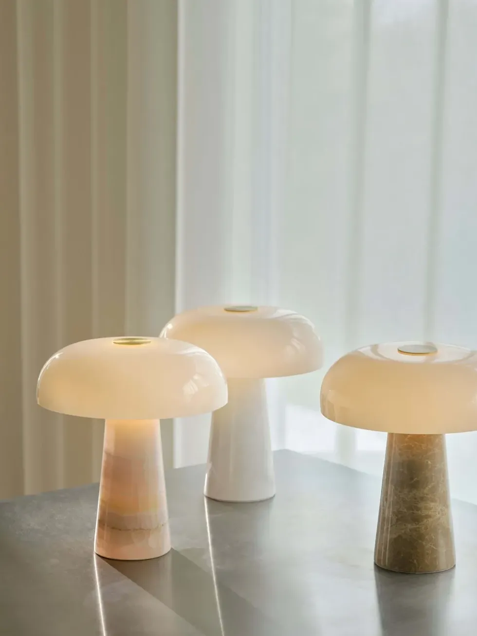 Glossy Mini bordlampe, beige
