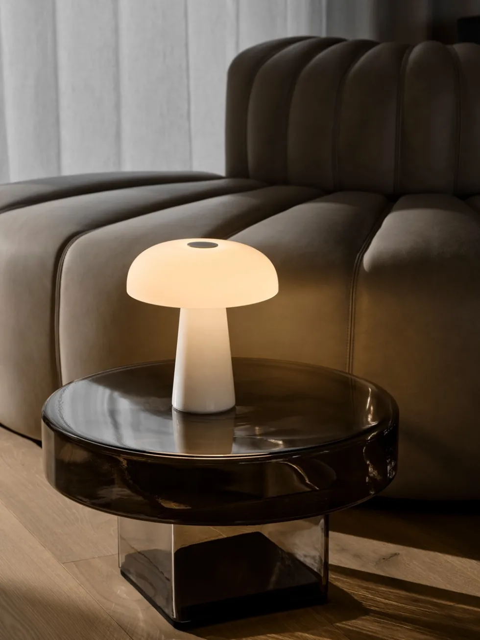 Glossy Mini Portable bordlampe, hvid