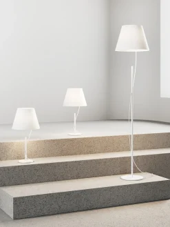 Hover gulvlampe