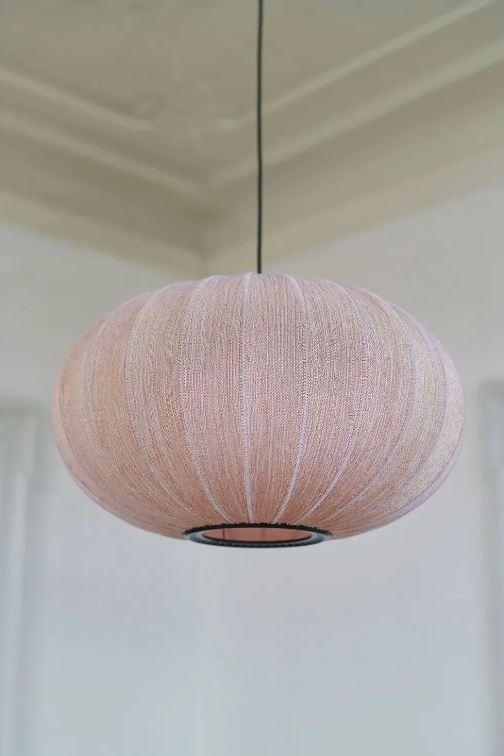Knit-Wit Anniversary Ø57 oval pendel LED, glitter guld