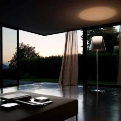 Ktribe F3 gulvlampe, transparent