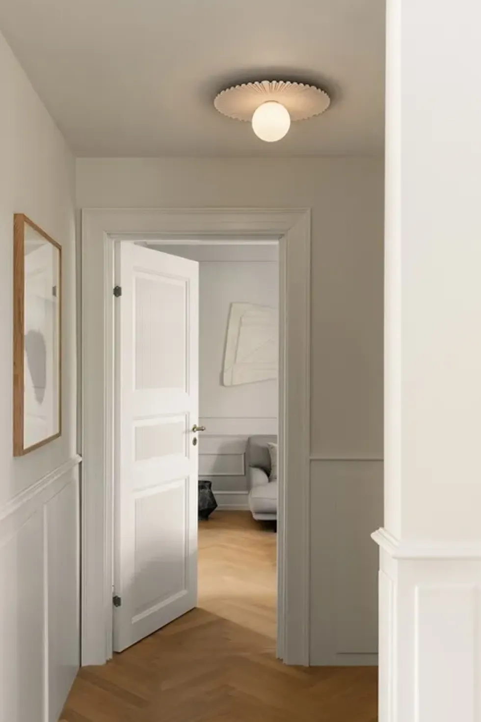 Liila Muuse væglampe / loftlampe medium, hvid/opal