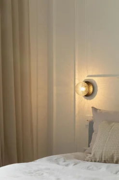 Liila 1 Small væglampe / loftlampe IP44, sort/klar