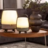 Lite-up Play Mini 2.0 LED lampe m/JBL højtaler, sand