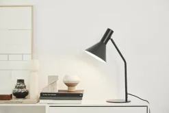 LYSS bordlampe, mat sort