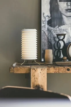 Maija 15 bordlampe, hvid