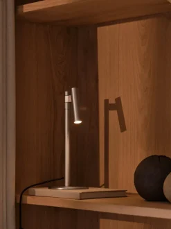 Makoto bordlampe, satin krom