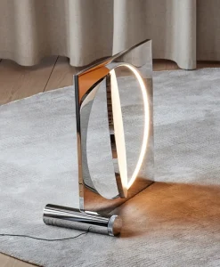 Moonsetter 600 LED gulvlampe, krom/hvid