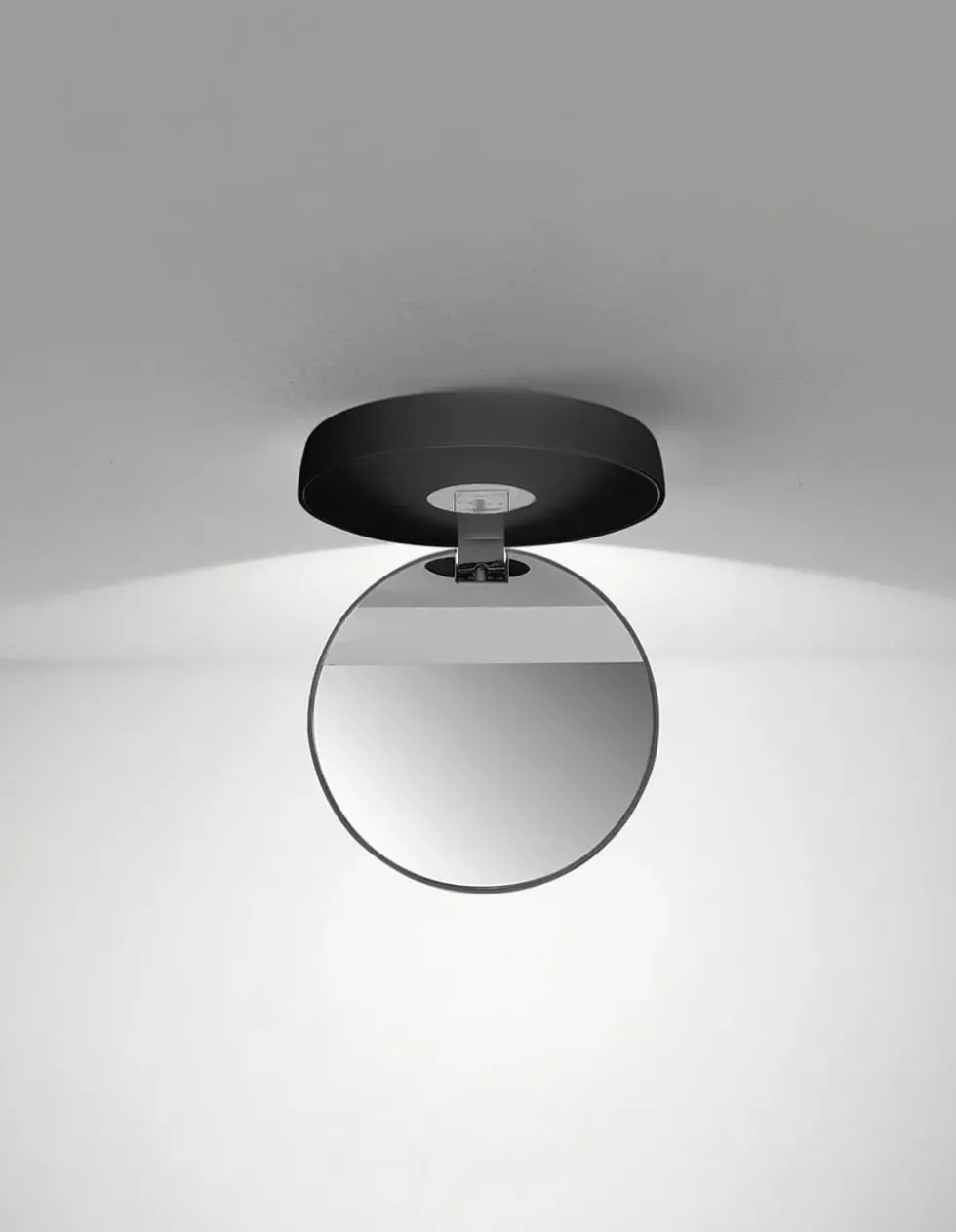 Nautilus loftlampe, sort