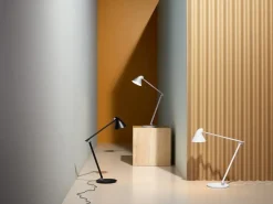 NJP bordlampe m/Ø10 pind, sort