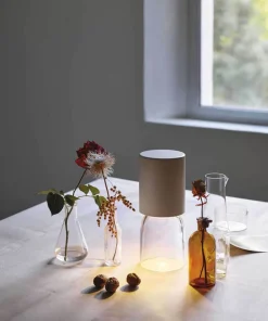 Nui Mini Portable bordlampe / batterilampe, sand