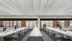 Oblique bordlampe, mat hvid