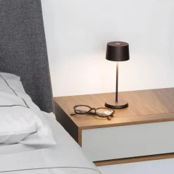 Olivia micro batterilampe / bordlampe, corten
