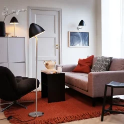 Oulu bordlampe, sort/børstet stål