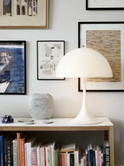 Panthella 400 bordlampe, hvid opalt akryl