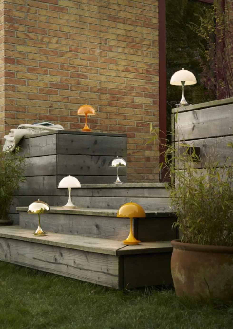 Panthella 160 Portable V3 bord- / batterilampe, opaque gul