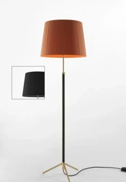 Pie de salón Gulvlampe G1 sort/messing
