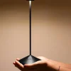 Pina batterilampe / bordlampe, sort