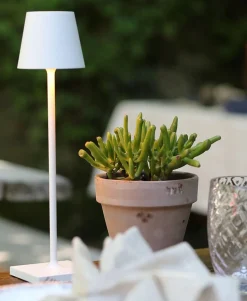 Poldina micro batterilampe / bordlampe, hvid