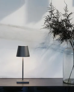 Poldina mini batterilampe / bordlampe, mørkegrå